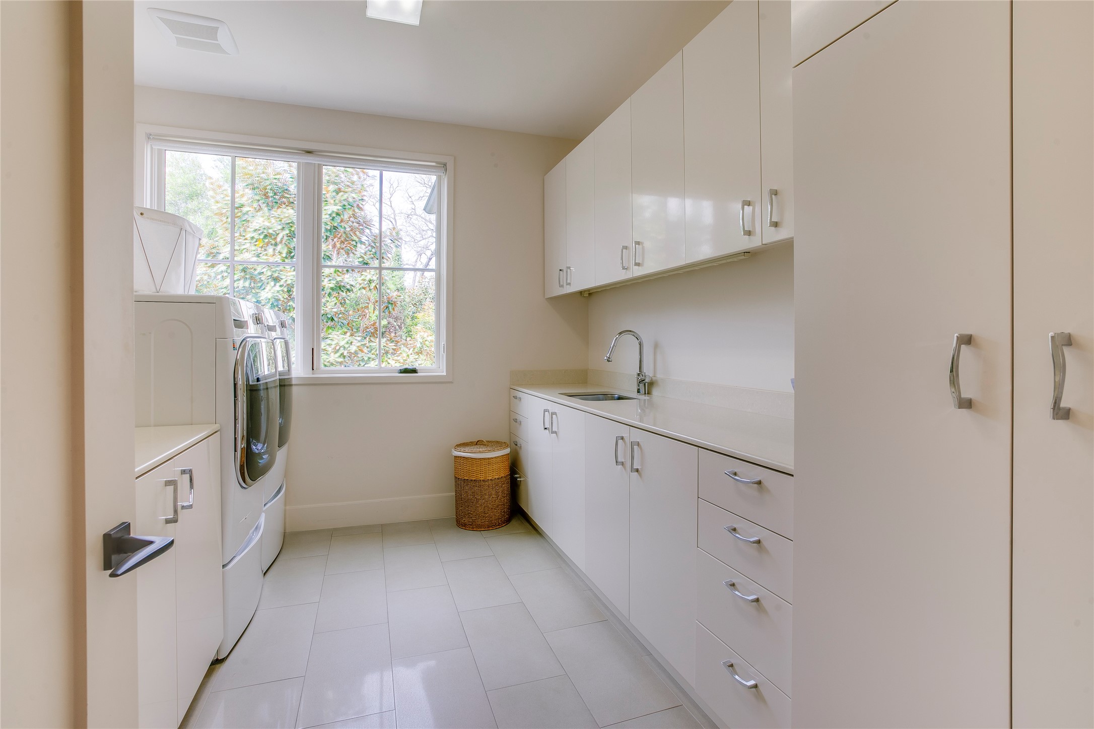 48 Ash Bluff Lane Dallas TX 75248