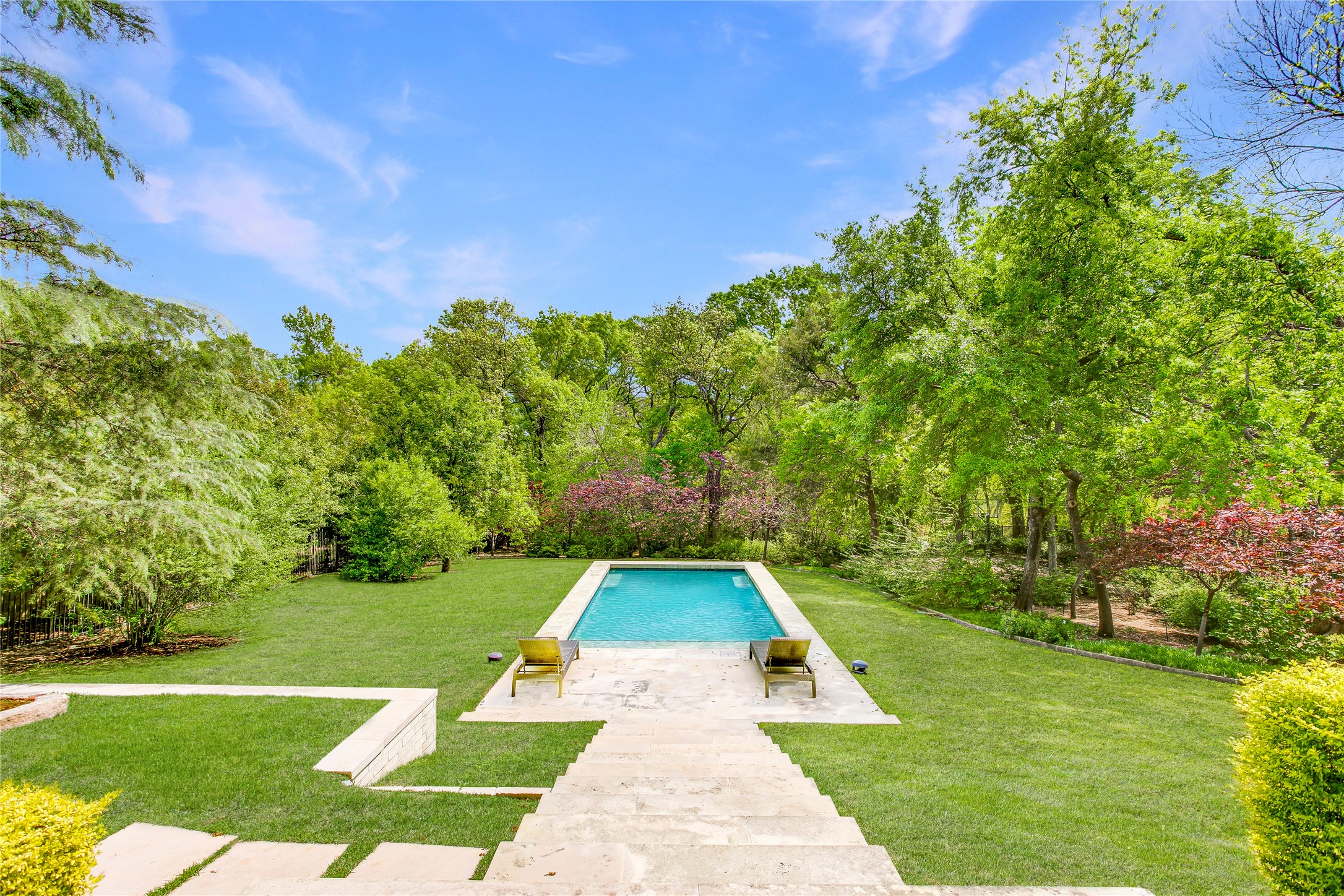 48 Ash Bluff Lane Dallas TX 75248