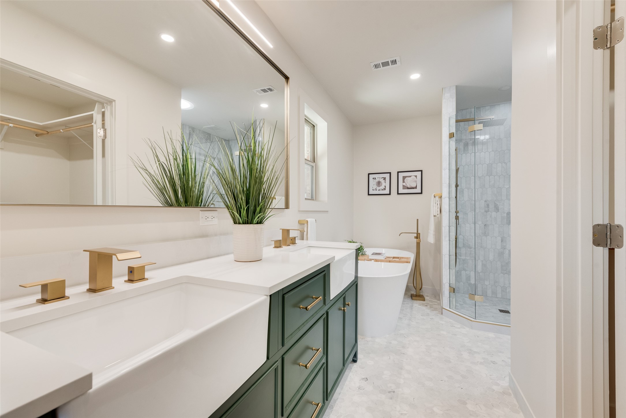 3106 Sharpview Lane Dallas TX 75228