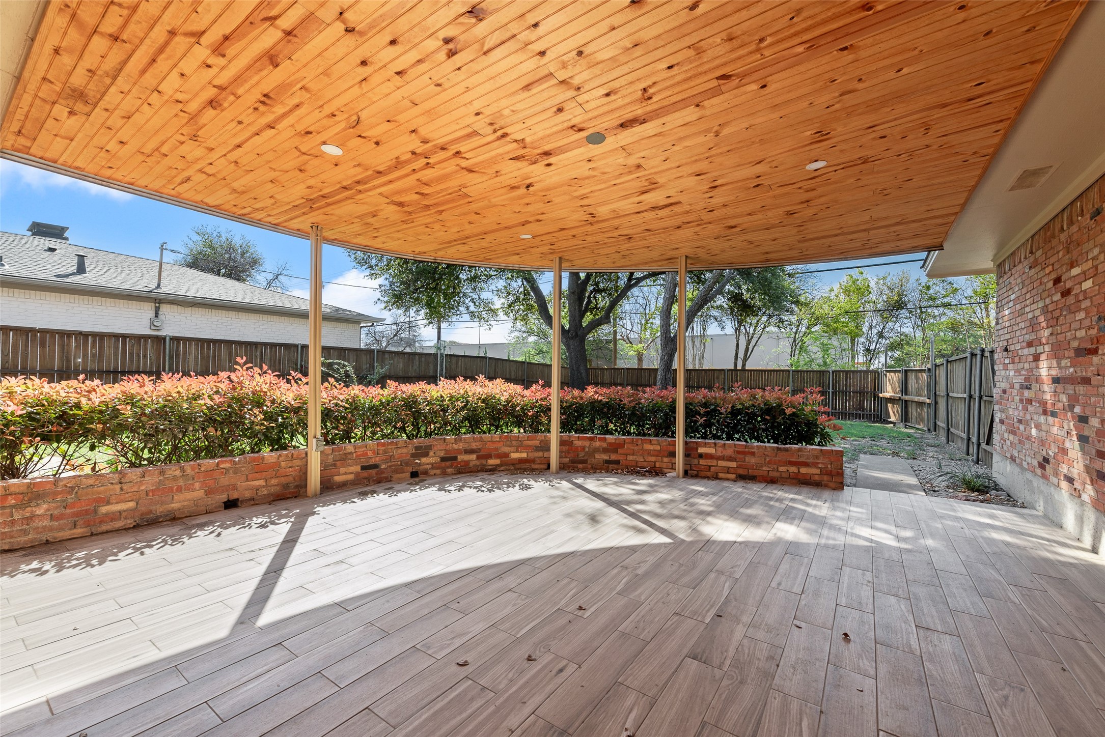 3106 Sharpview Lane Dallas TX 75228
