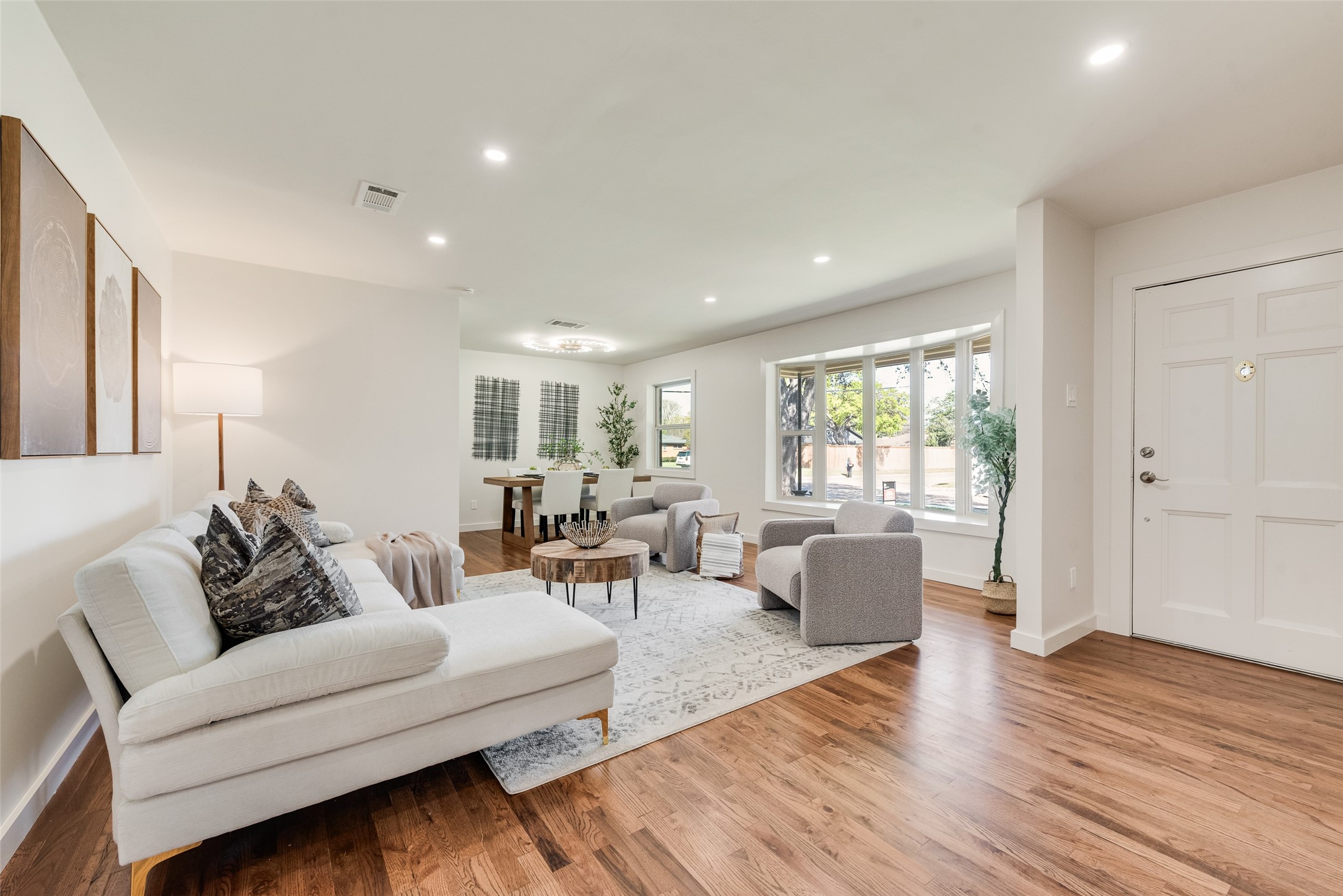 3106 Sharpview Lane Dallas TX 75228