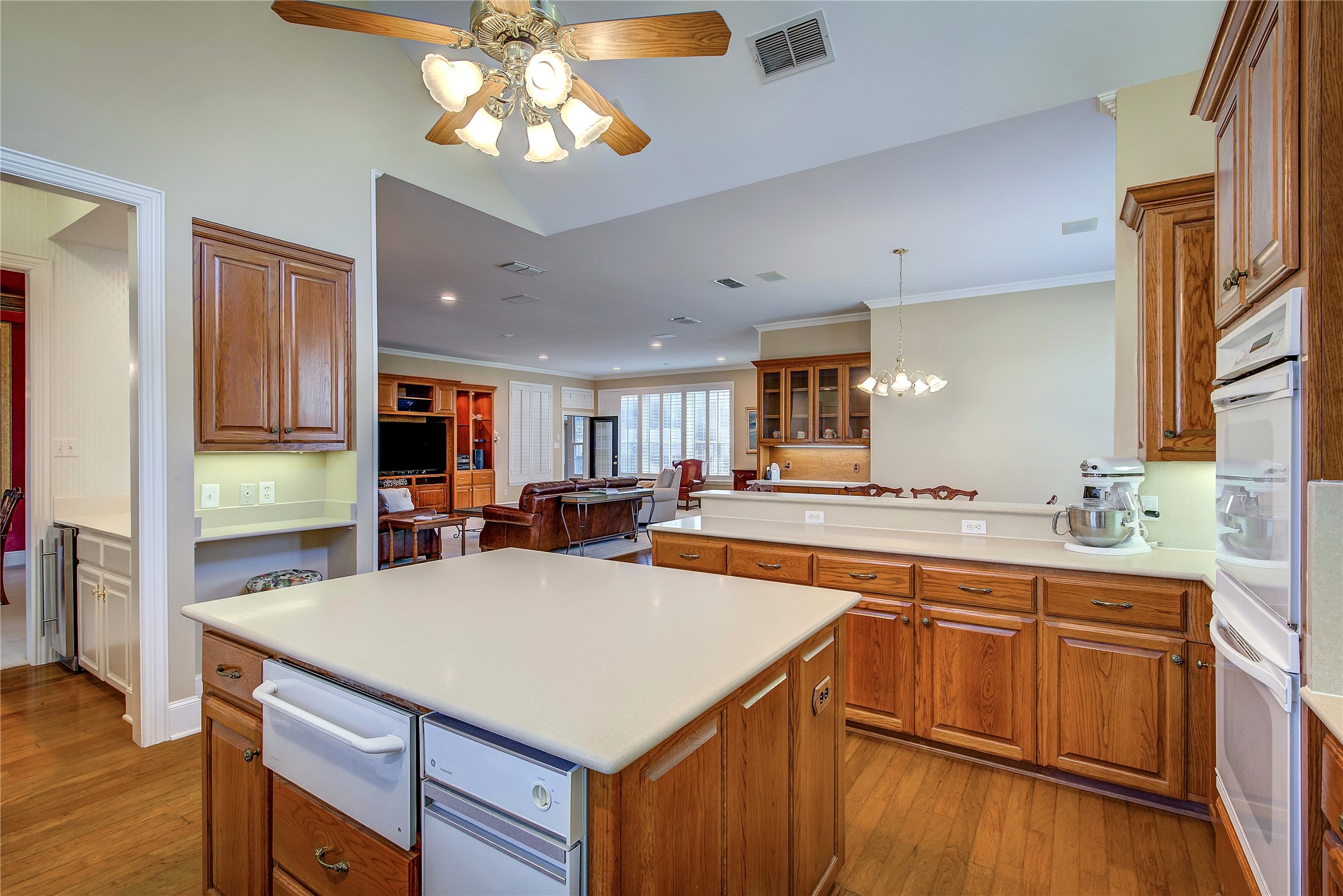6404 Creekside Drive Greenville TX 75402