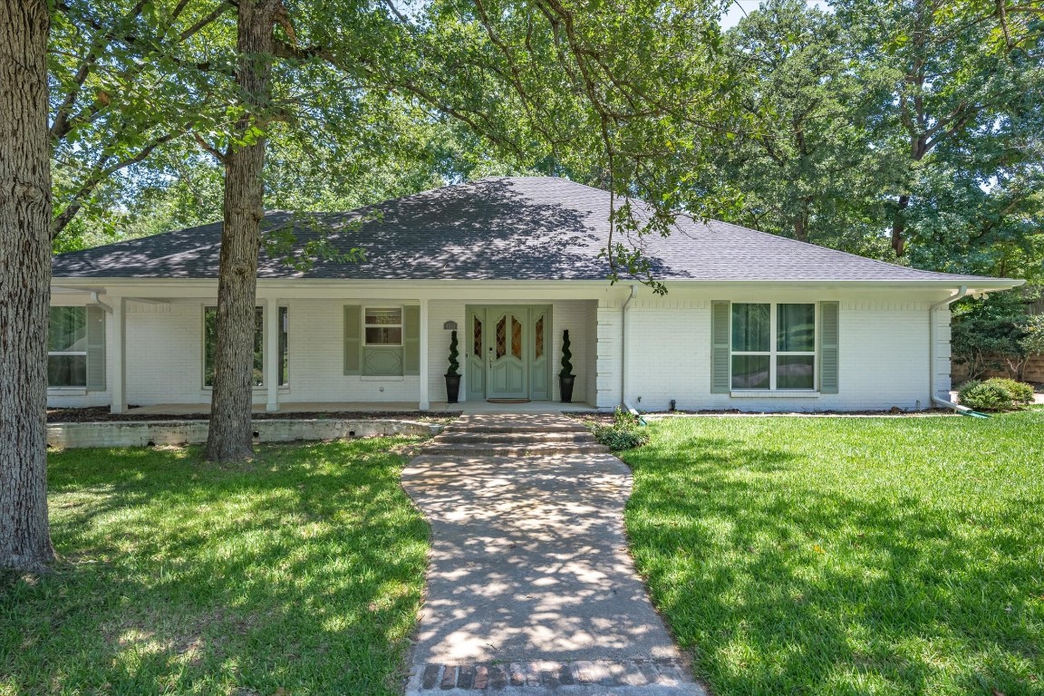 4520 Gretna Green Lane Tyler TX 75703
