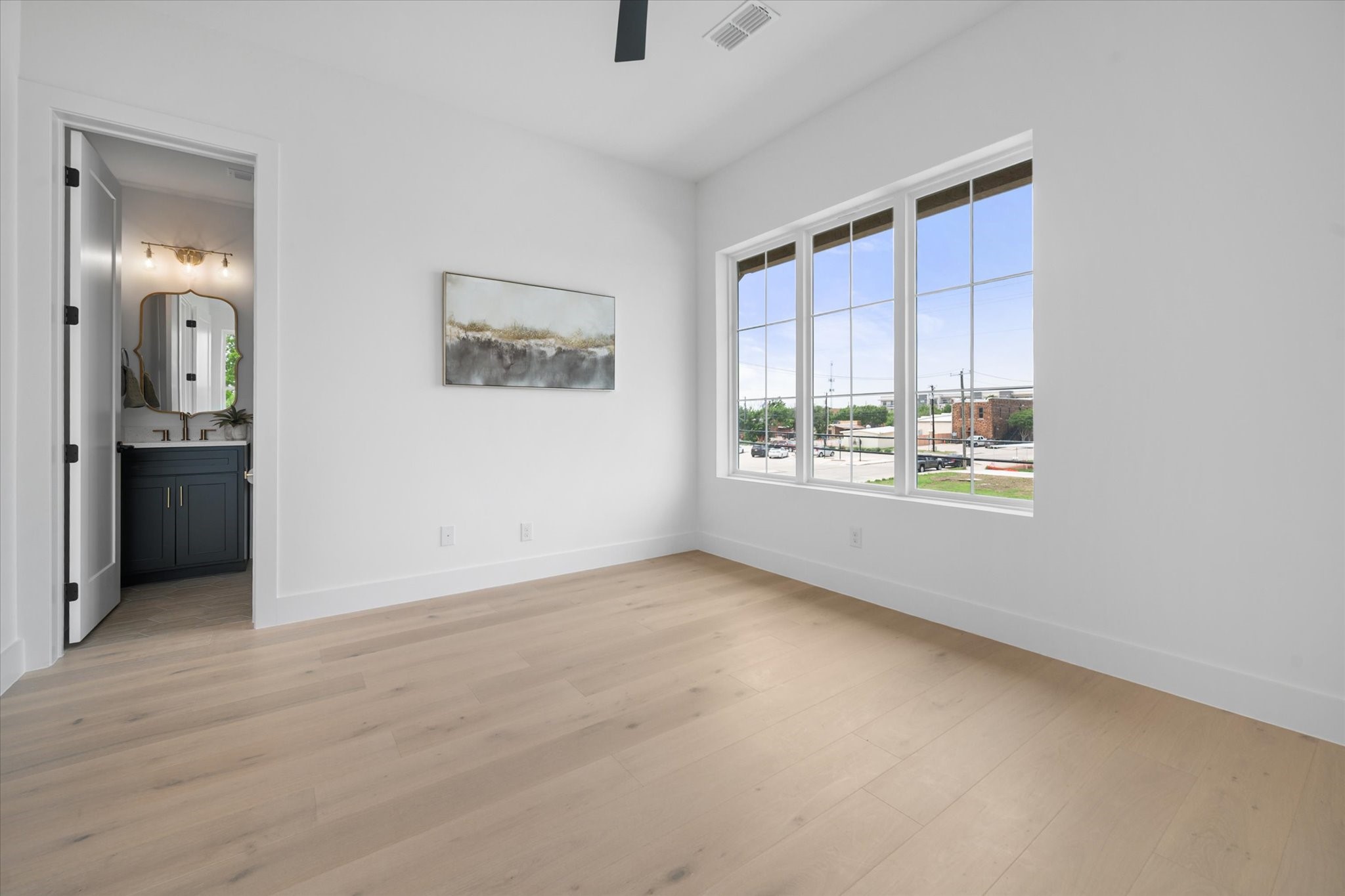204 N Pine Street Roanoke TX 76262
