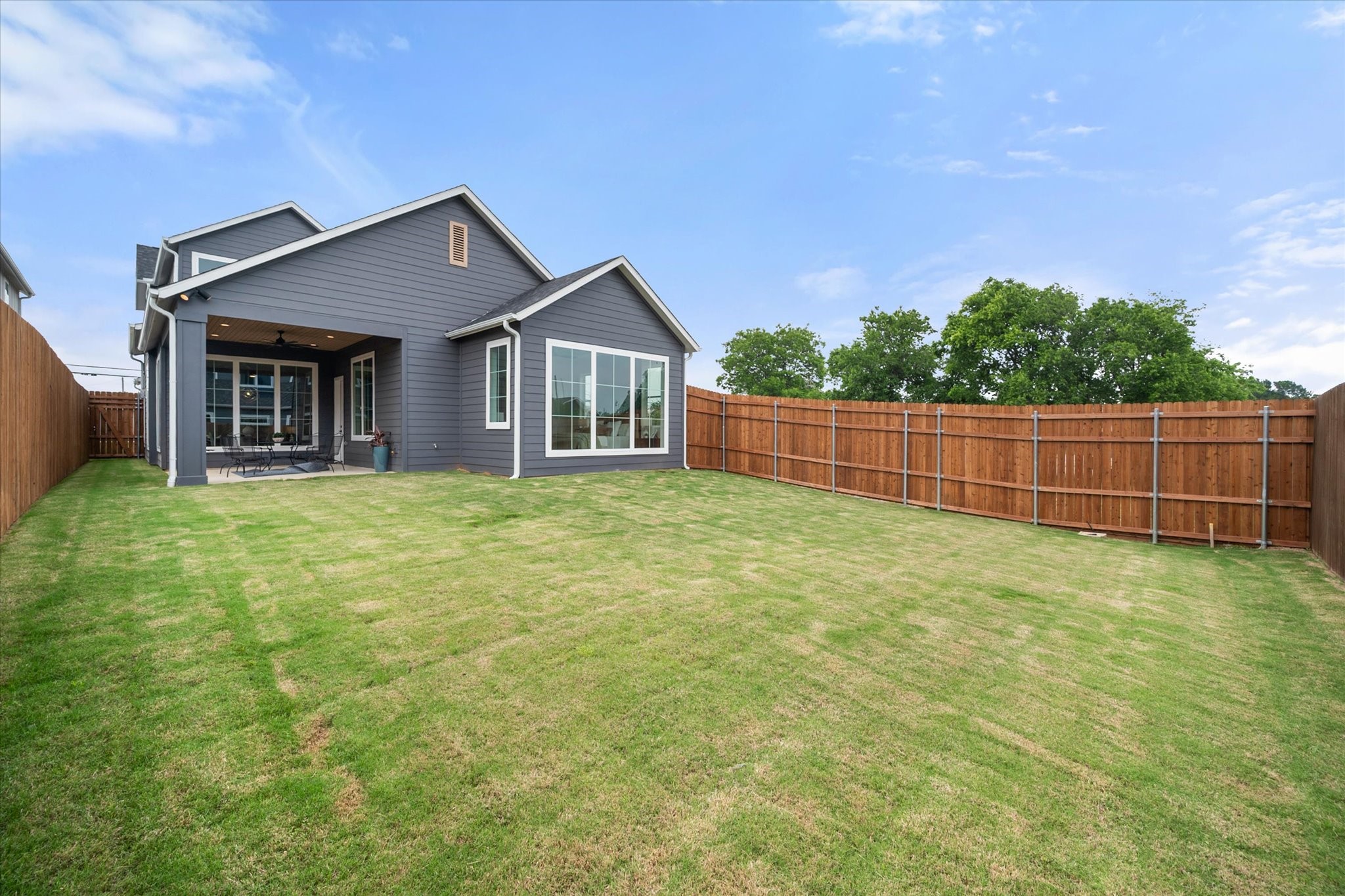 204 N Pine Street Roanoke TX 76262