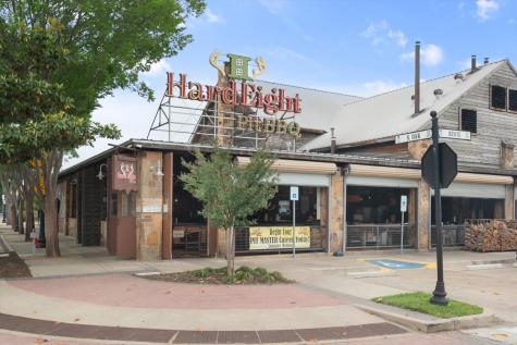204 N Pine Street Roanoke TX 76262