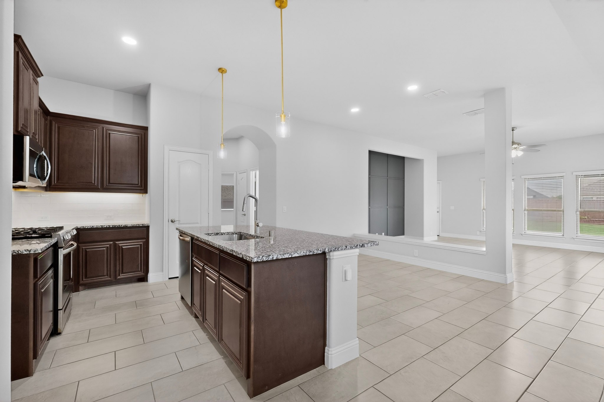 3818 Noblewood Drive Heartland TX 75126