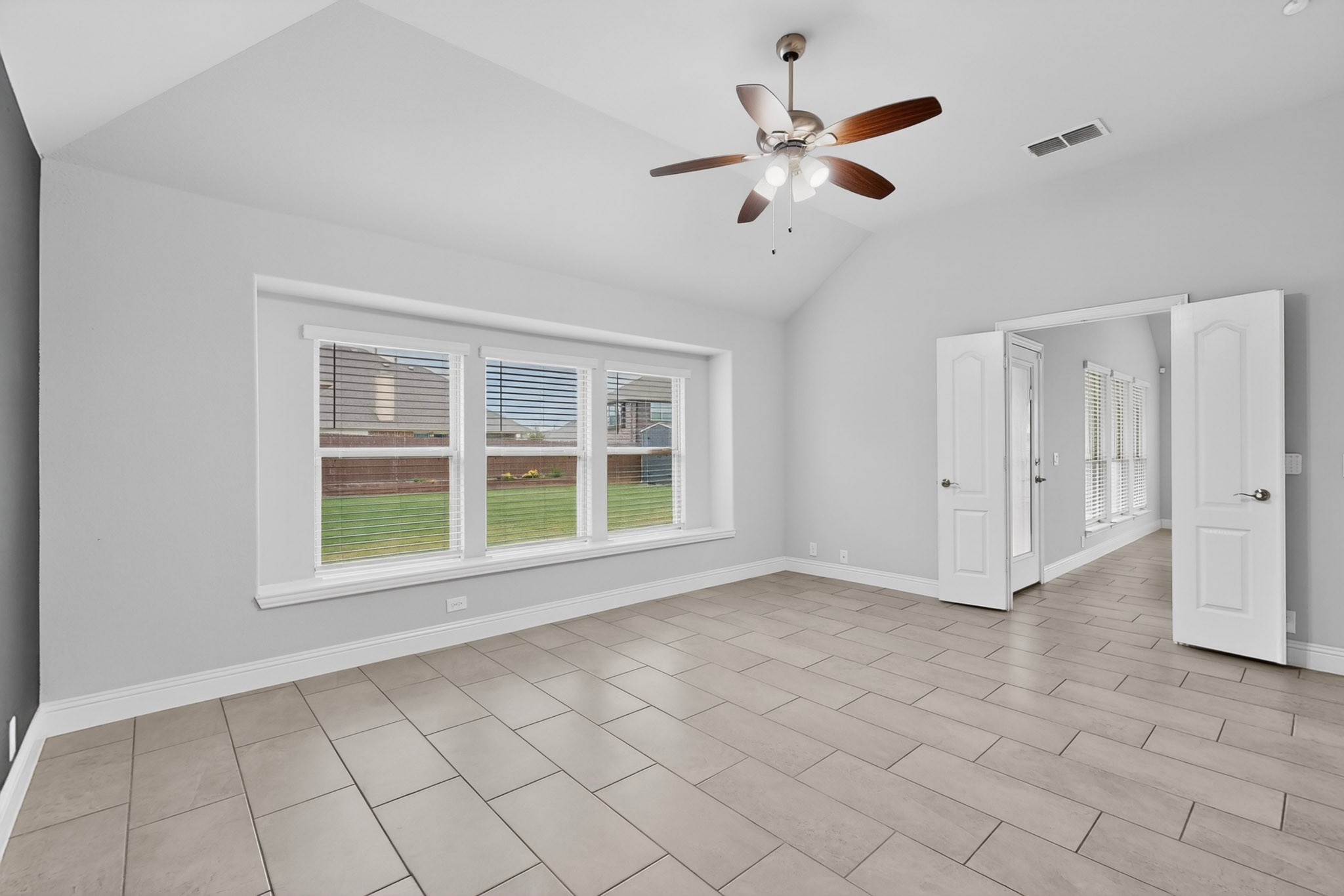 3818 Noblewood Drive Heartland TX 75126