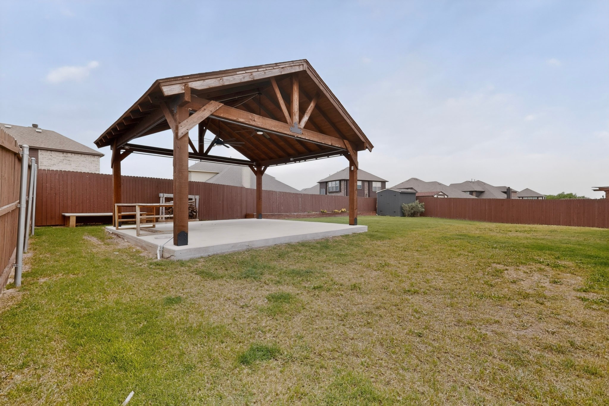 3818 Noblewood Drive Heartland TX 75126