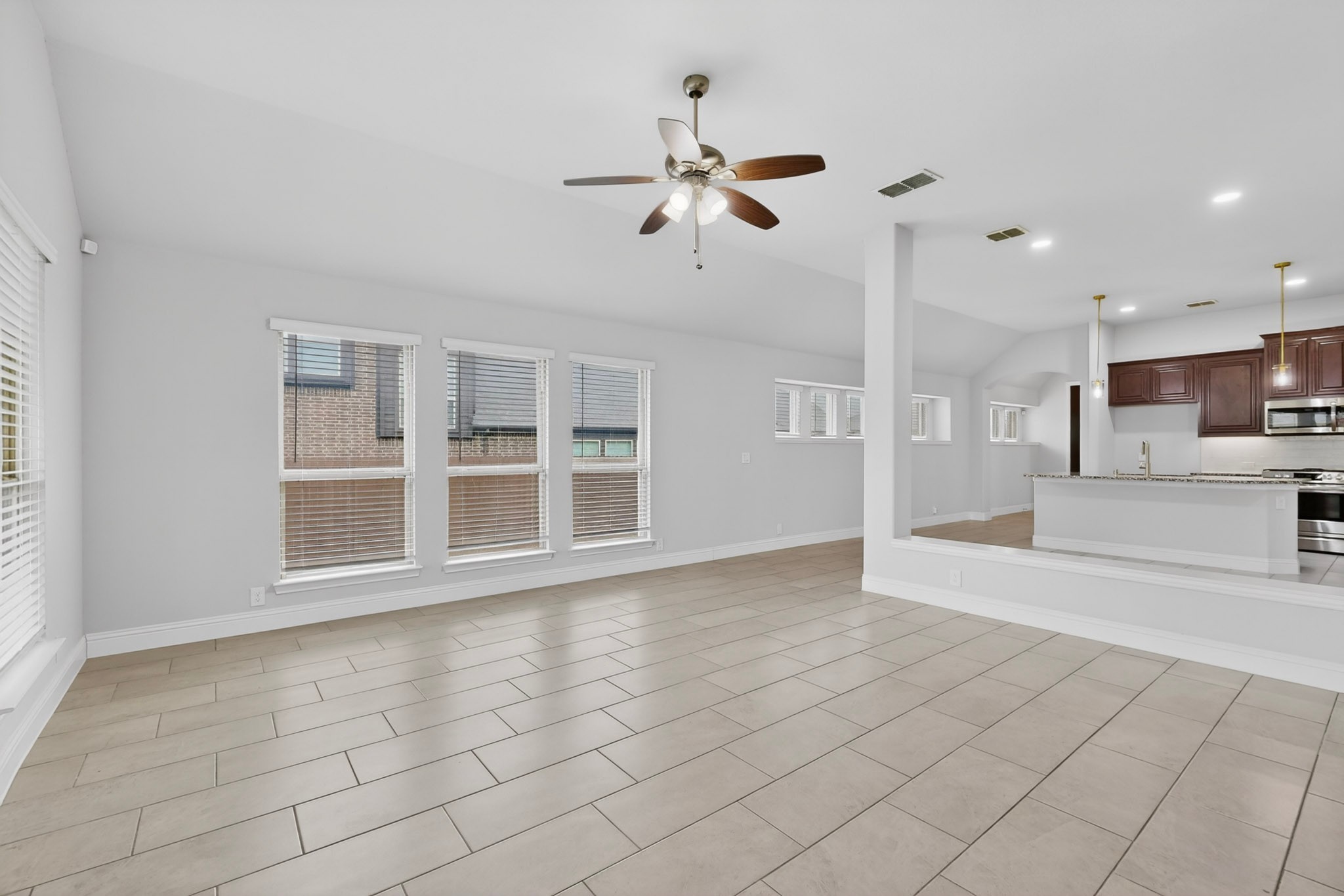 3818 Noblewood Drive Heartland TX 75126