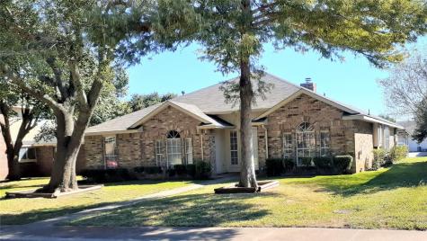 712 Azalea Drive Desoto TX 75115