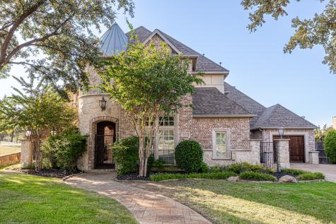 2601 Sir Castor Court Lewisville TX 75056