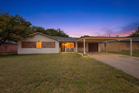 321 Redbud Street Rhome TX 76078