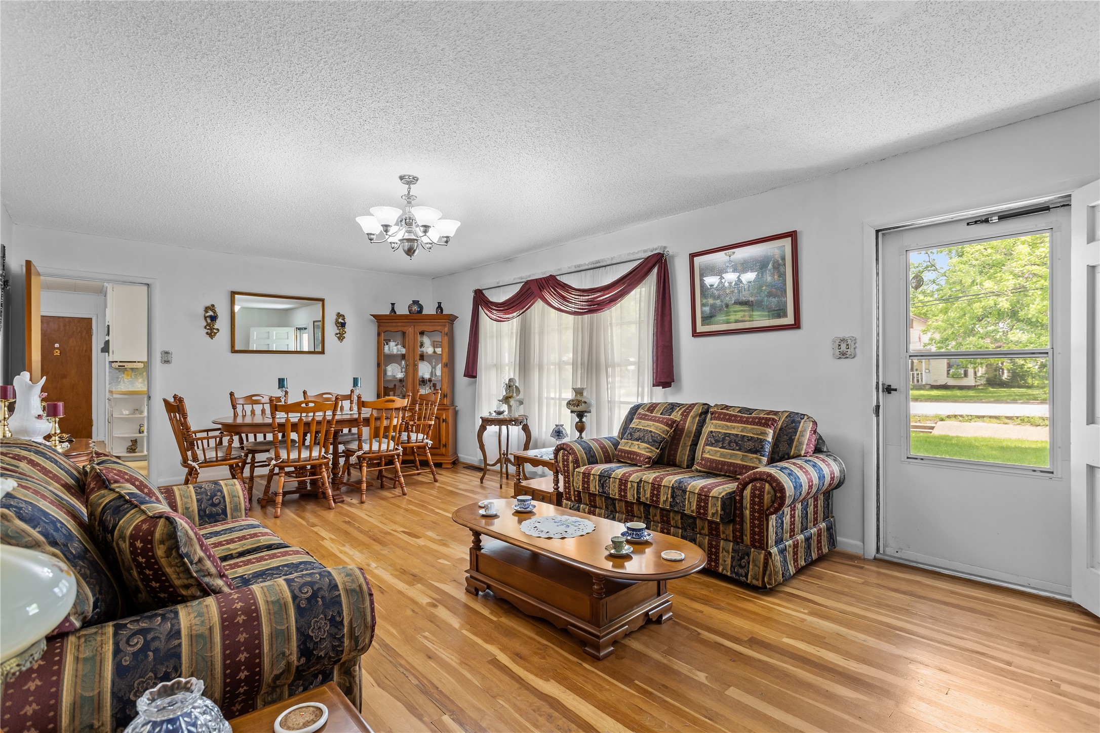1403 W 5th Street Clifton TX 76634