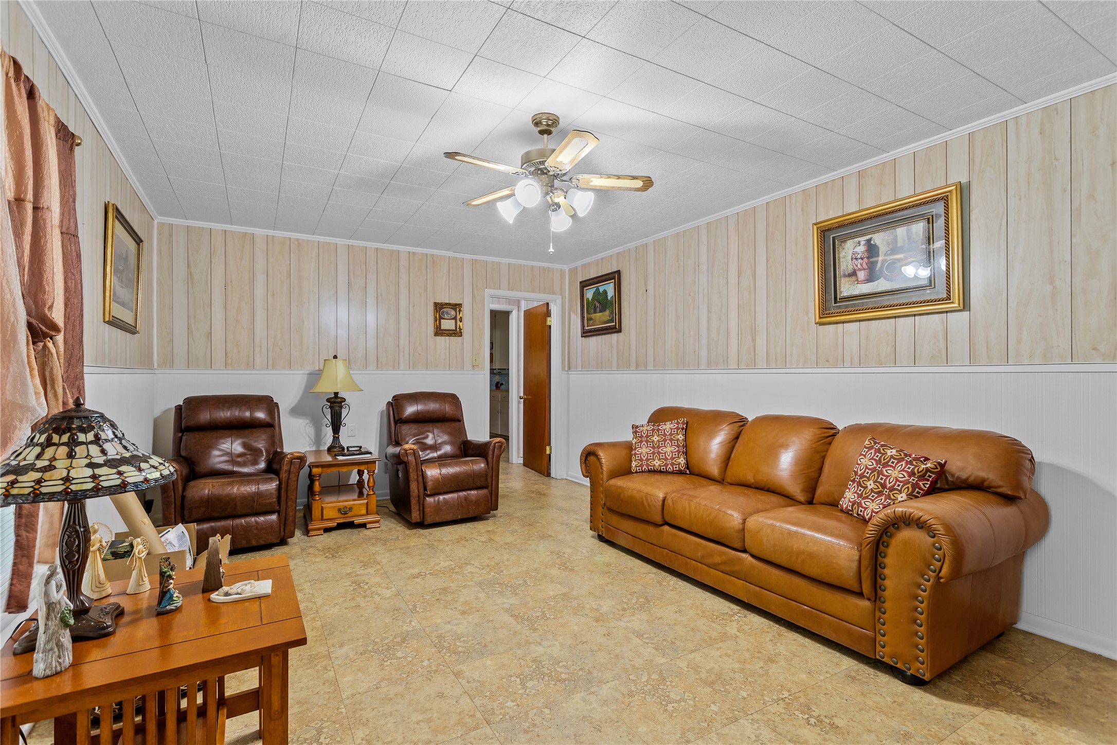 1403 W 5th Street Clifton TX 76634