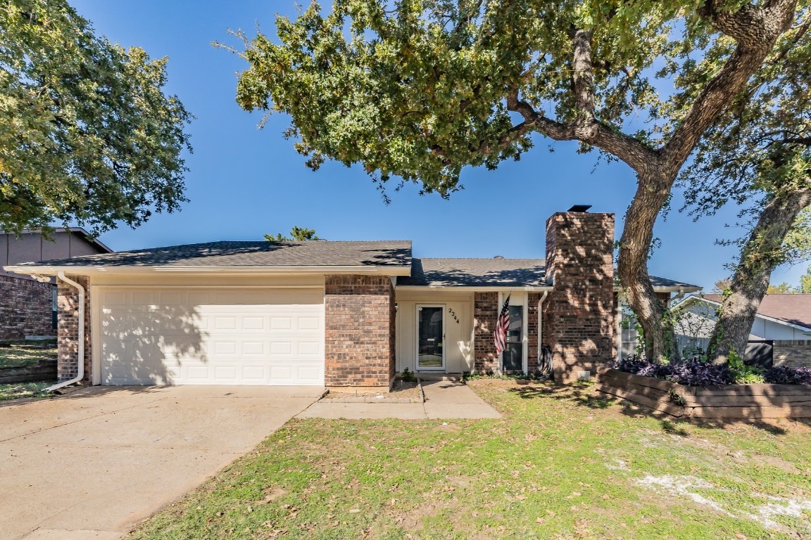 2244 Cottonwood Lane Bedford TX 76021