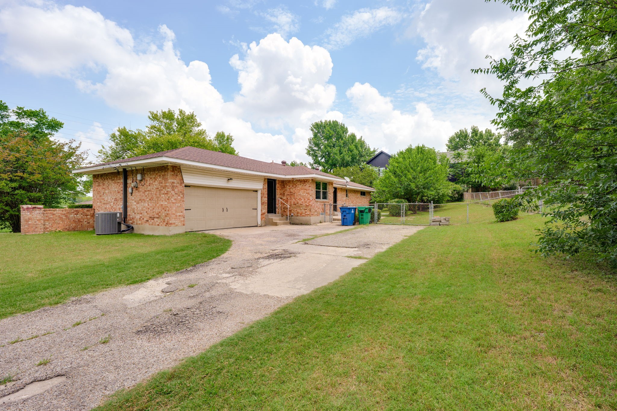 224 W Lanett Drive Desoto TX 75115