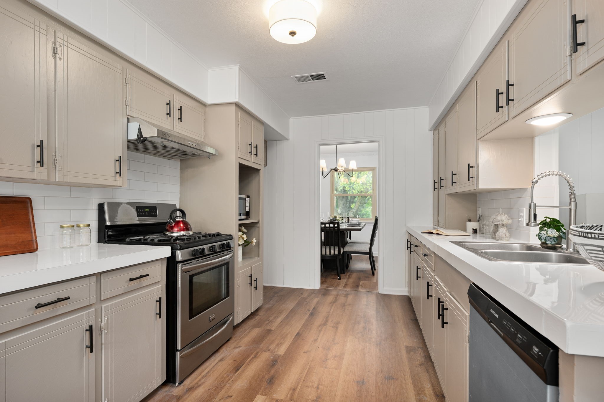 224 W Lanett Drive Desoto TX 75115