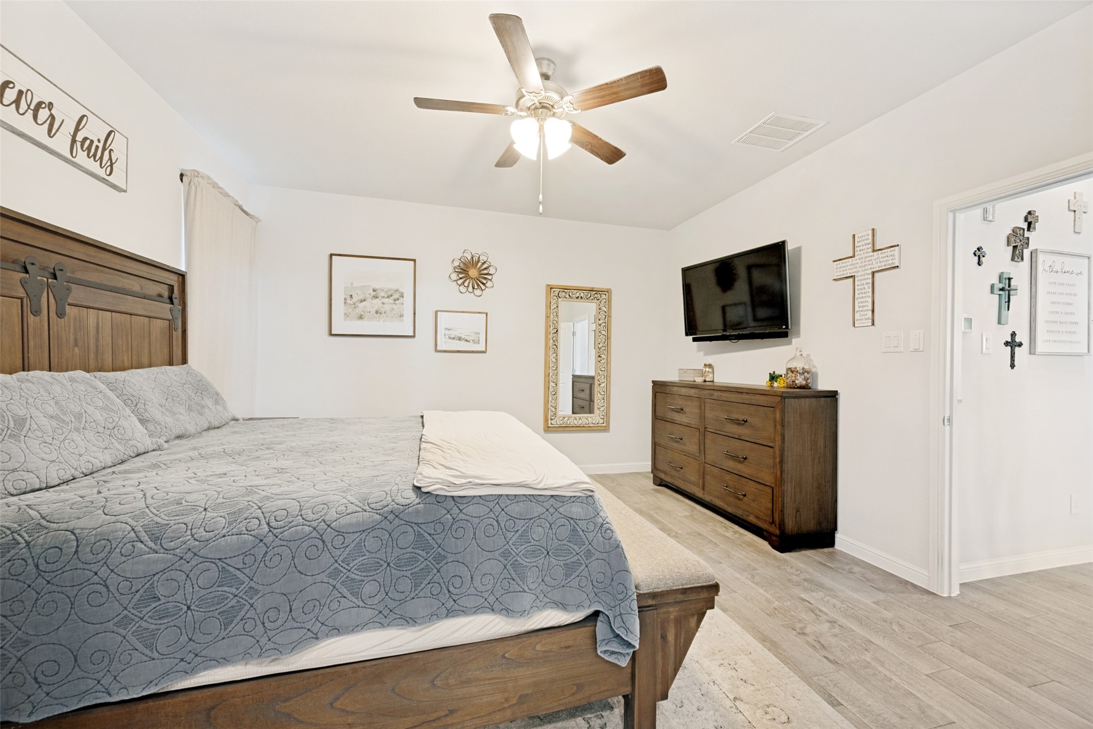 1102 Dublin Drive Cleburne TX 76033
