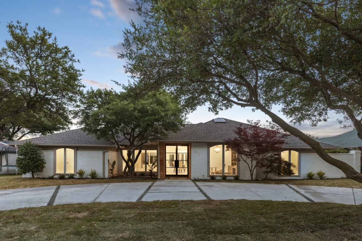 7616 Dunoon Avenue Dallas TX 75248
