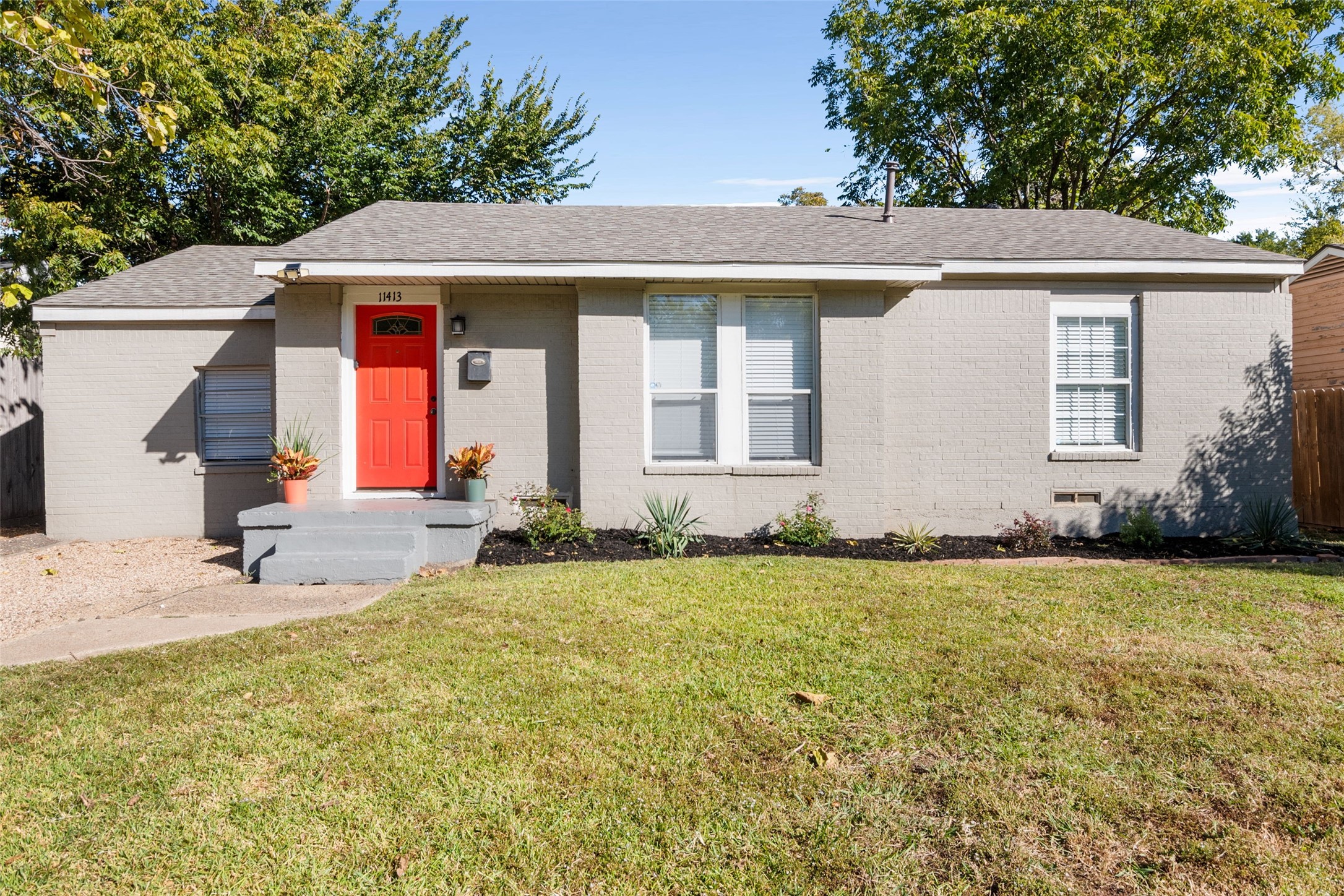 11413 Rupley Lane Dallas TX 75218