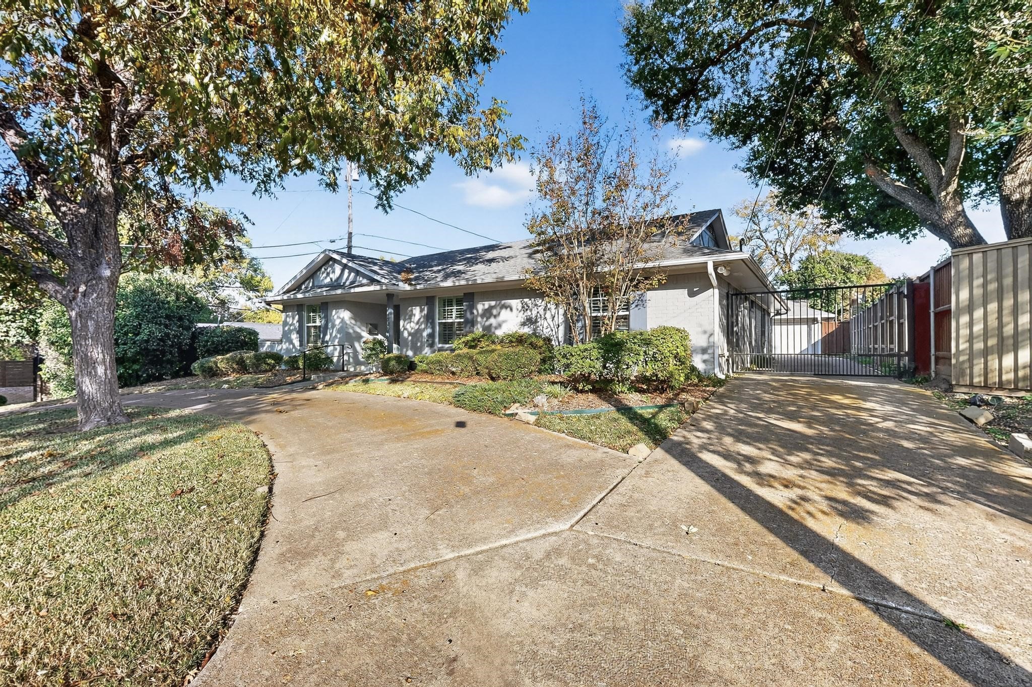 2620 Pearson Drive Dallas TX 75214