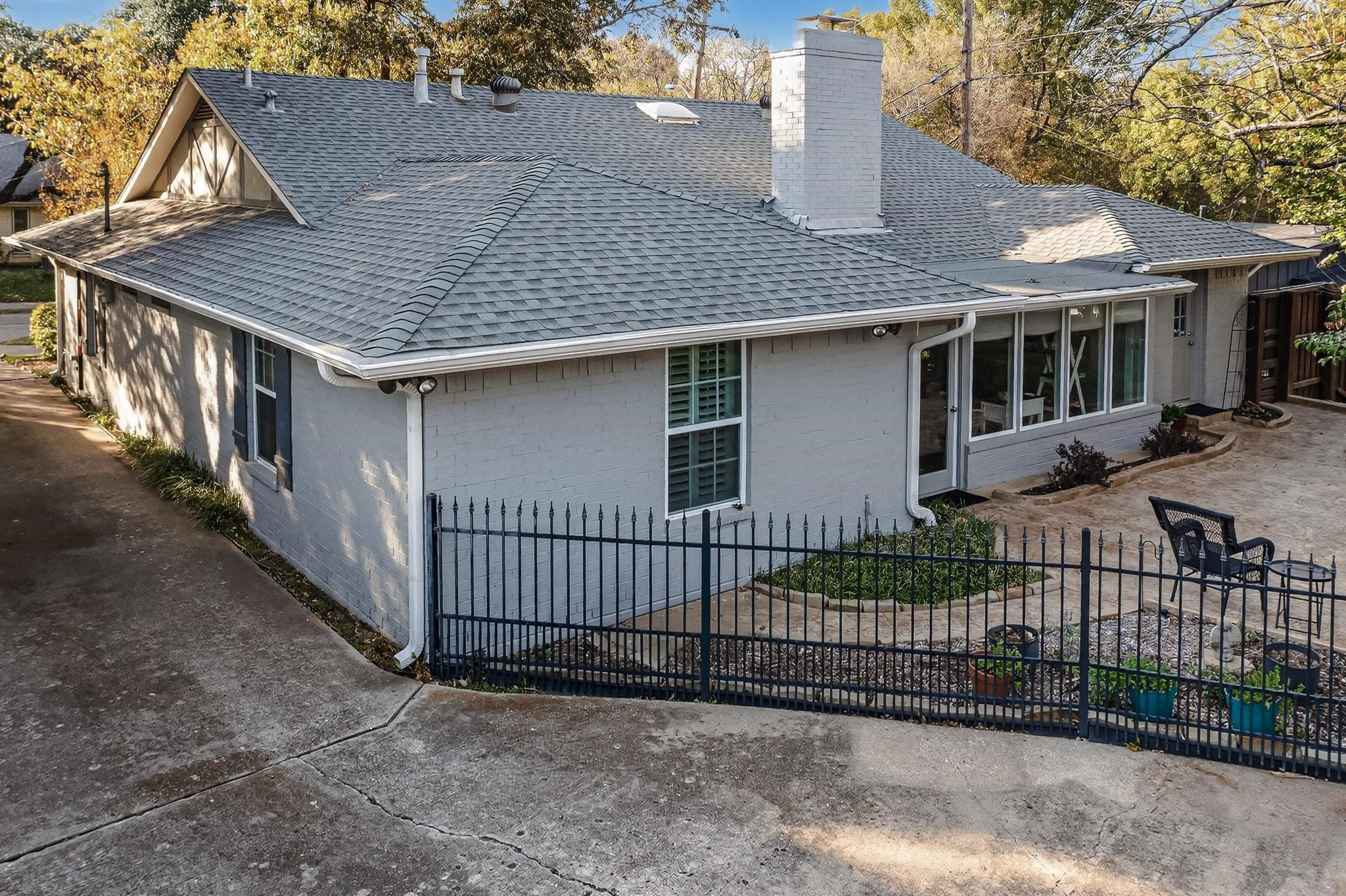 2620 Pearson Drive Dallas TX 75214