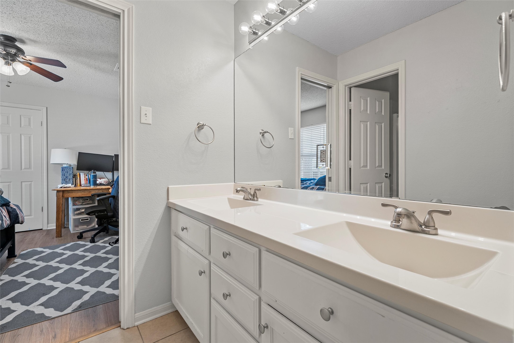 1118 Bagby Avenue Waco TX 76706