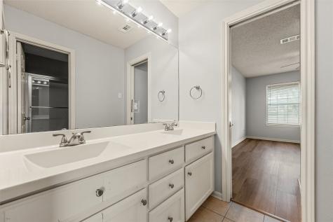 1118 Bagby Avenue Waco TX 76706