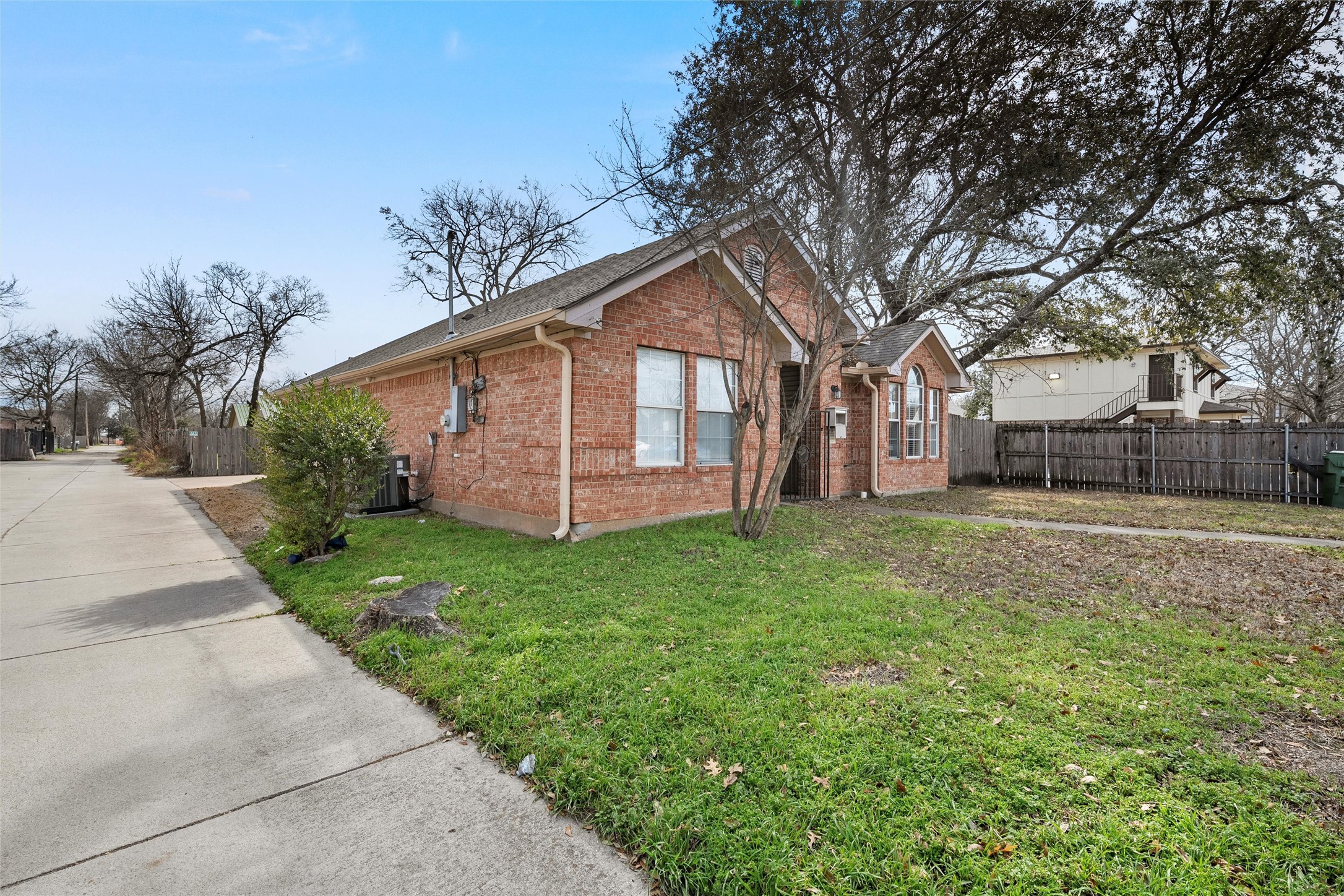 1118 Bagby Avenue Waco TX 76706