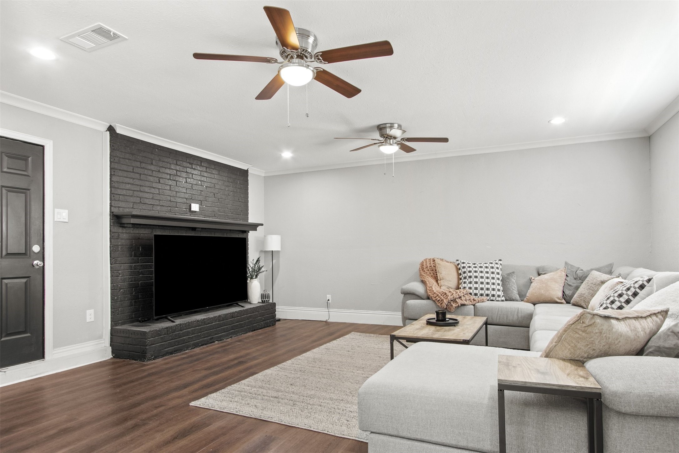 3422 Blueridge Lane Garland TX 75042