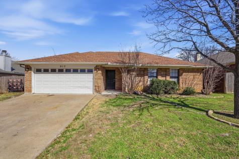 817 Ackers Drive Arlington TX 76001