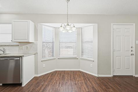 817 Ackers Drive Arlington TX 76001