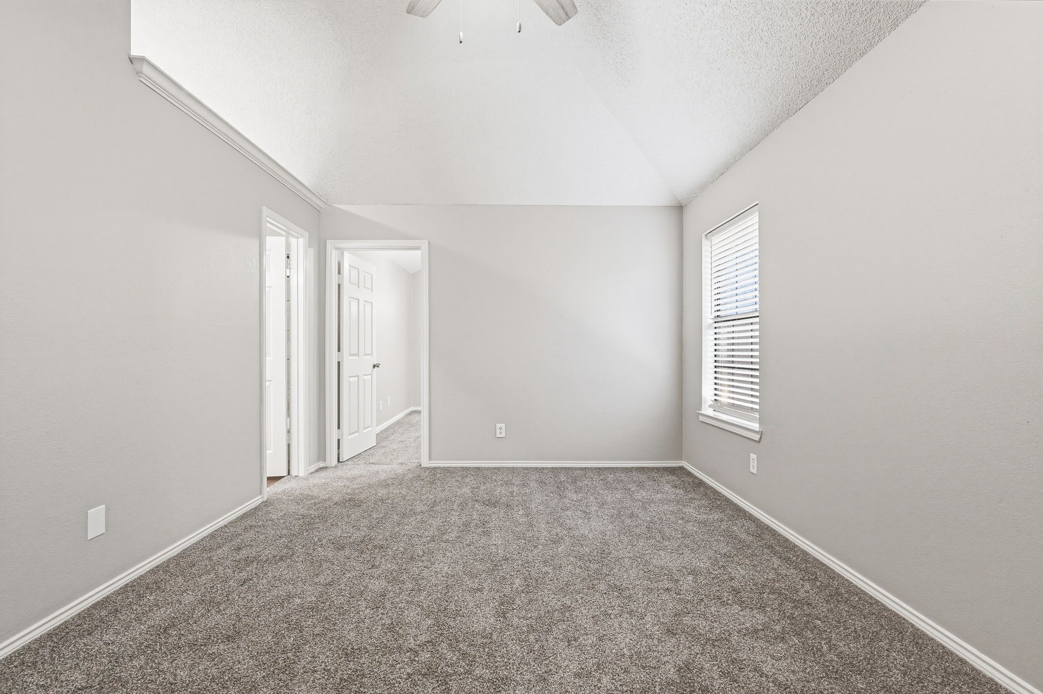 817 Ackers Drive Arlington TX 76001