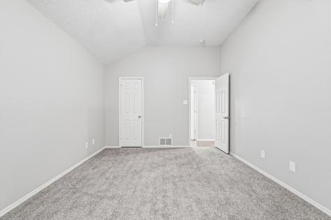 817 Ackers Drive Arlington TX 76001