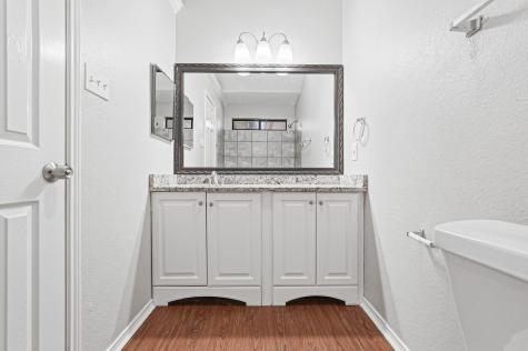 817 Ackers Drive Arlington TX 76001