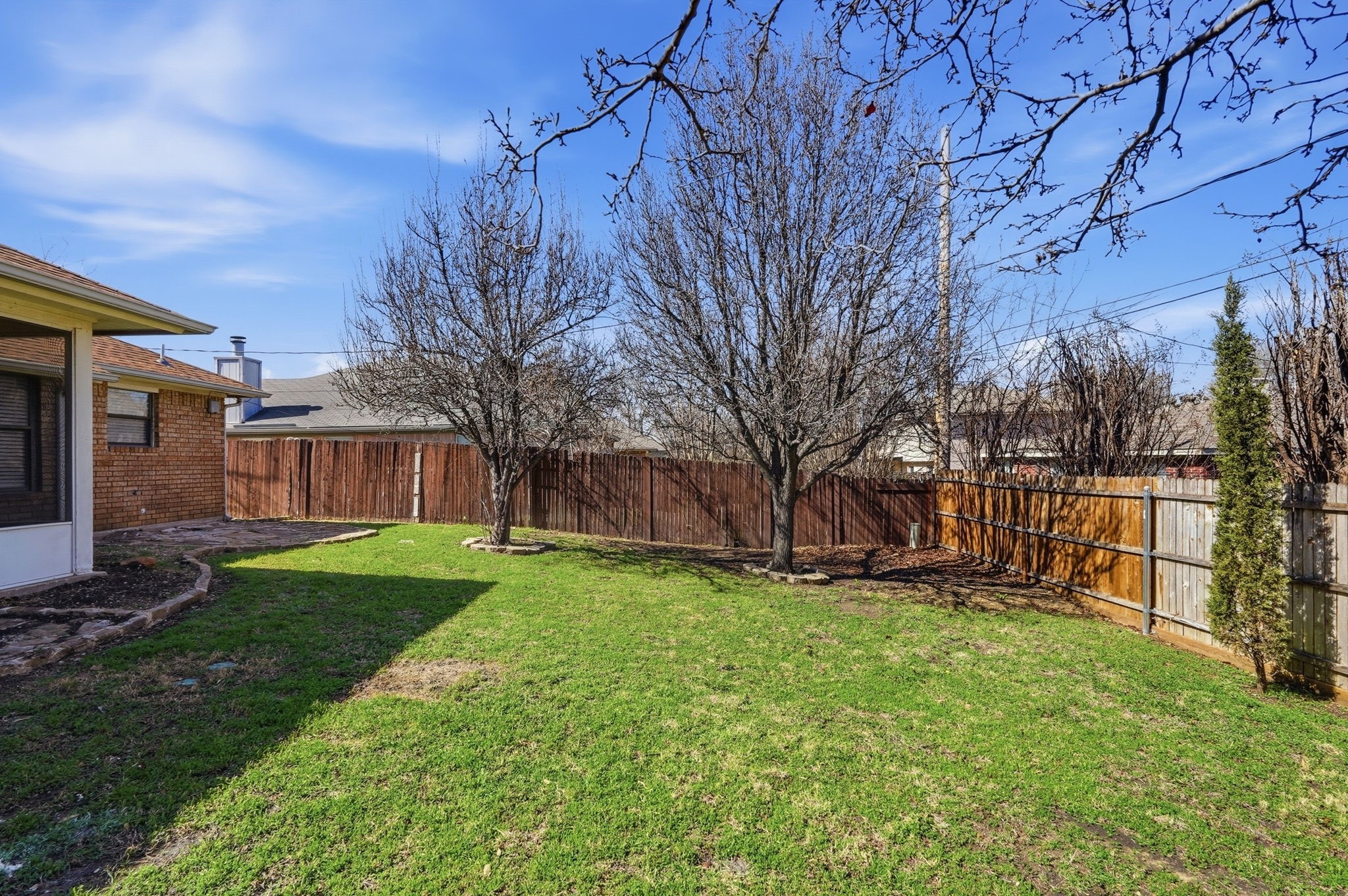 817 Ackers Drive Arlington TX 76001