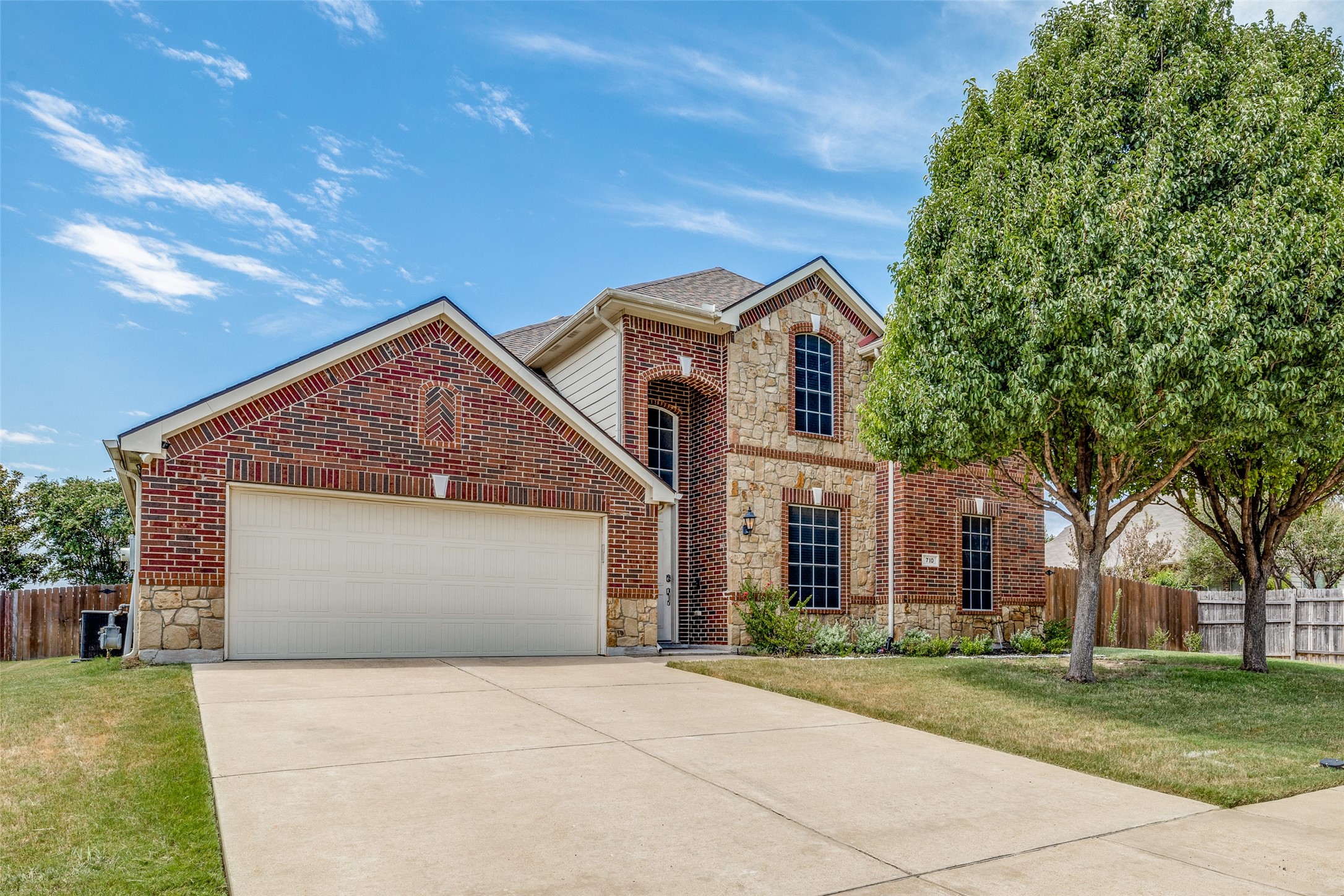 710 Cross Meadow Boulevard Mansfield TX 76063