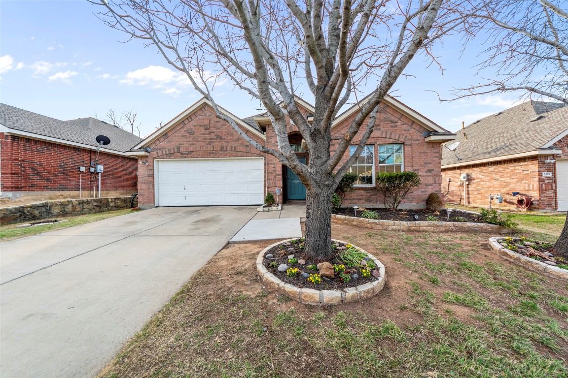 801 Willow Tree Drive Mckinney TX 75071
