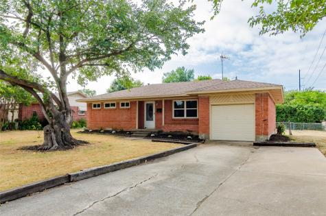 445 Lynn Street Richardson TX 75080
