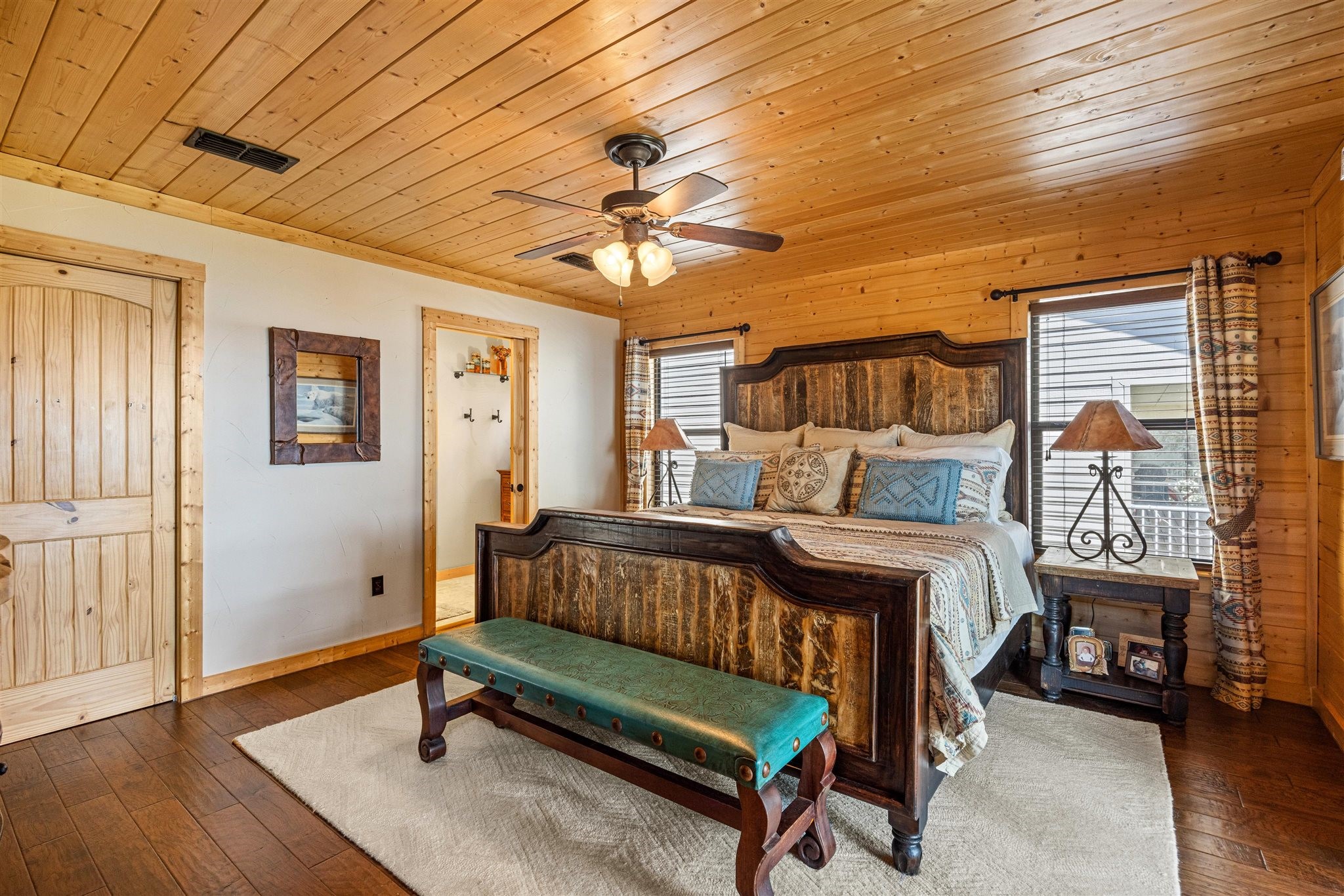 808 W Lake Drive Weatherford TX 76087