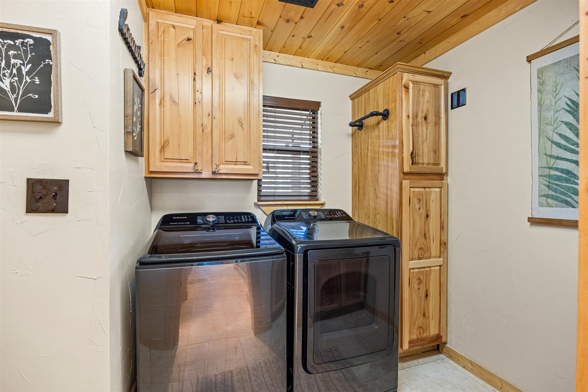 808 W Lake Drive Weatherford TX 76087