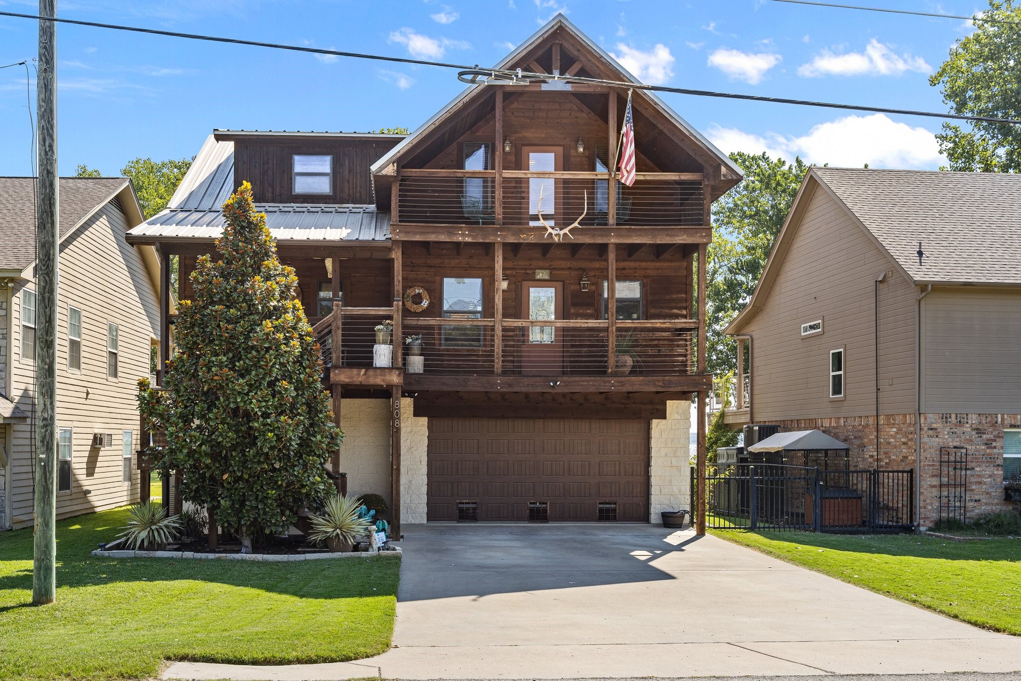 808 W Lake Drive Weatherford TX 76087