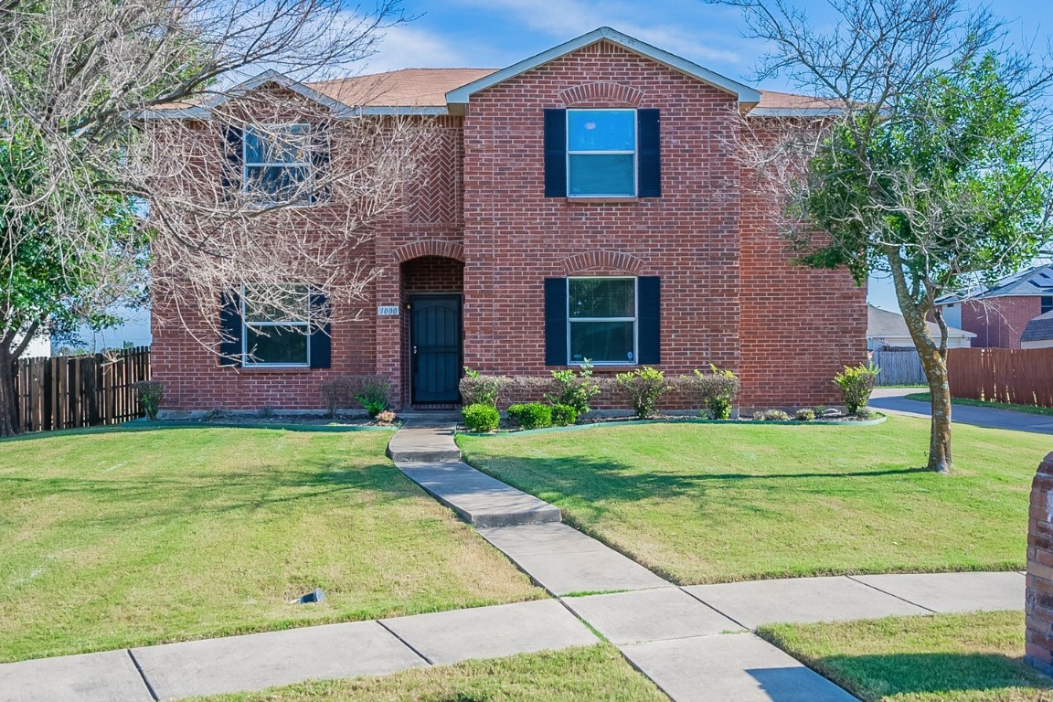 1000 Bumble Bee Drive Lancaster TX 75134
