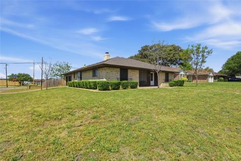 1910 Green Meadow Court Arlington TX 76013