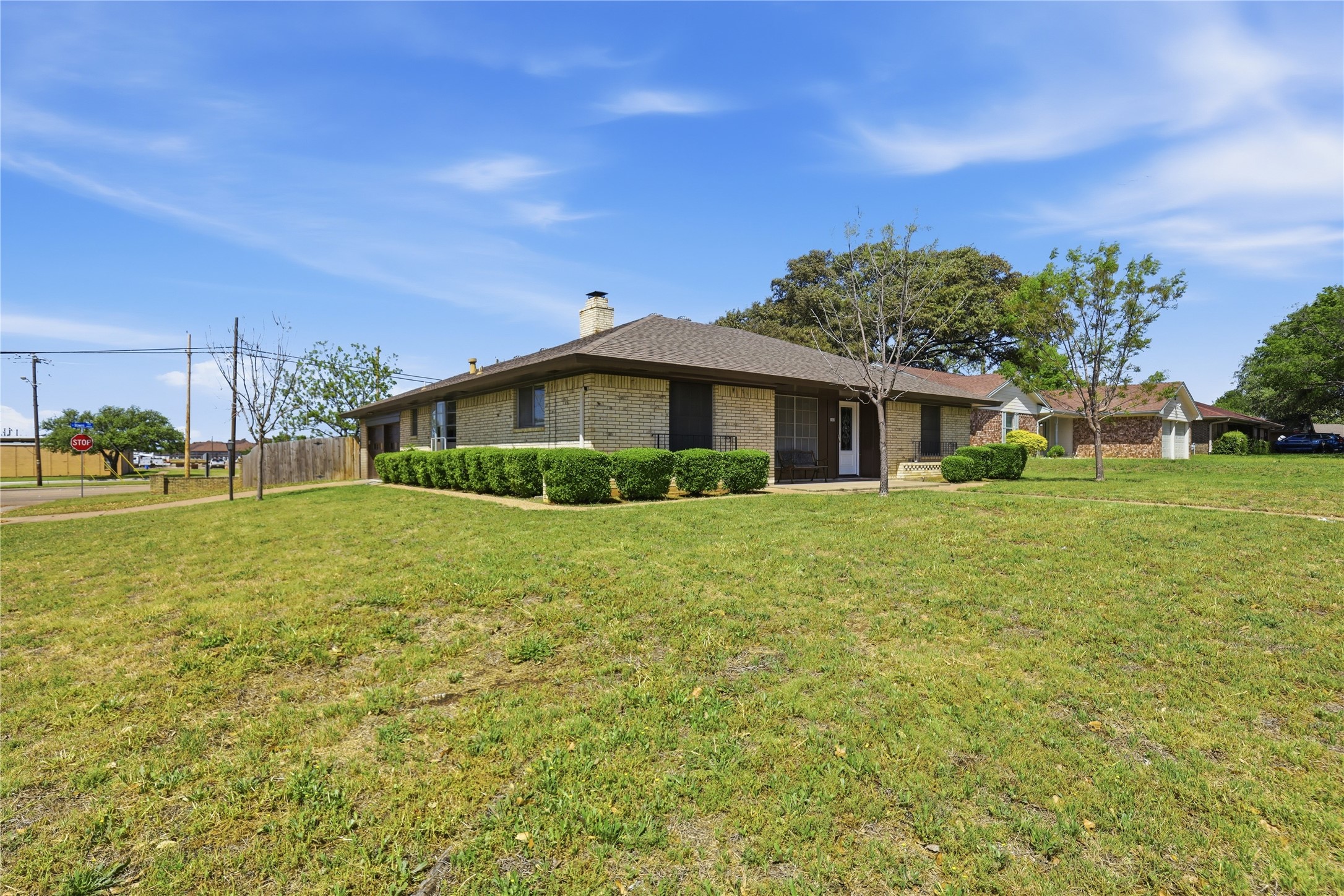 1910 Green Meadow Court Arlington TX 76013