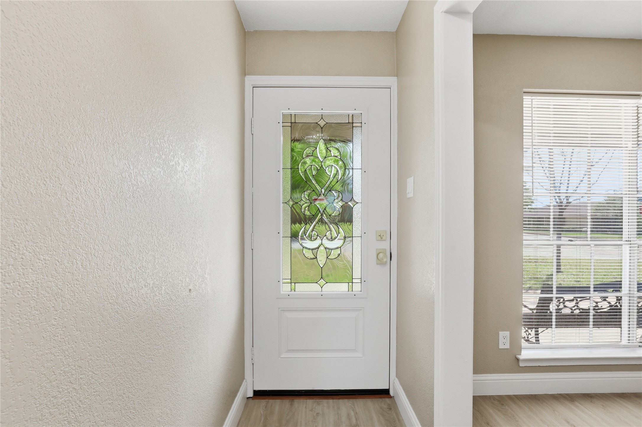 1910 Green Meadow Court Arlington TX 76013