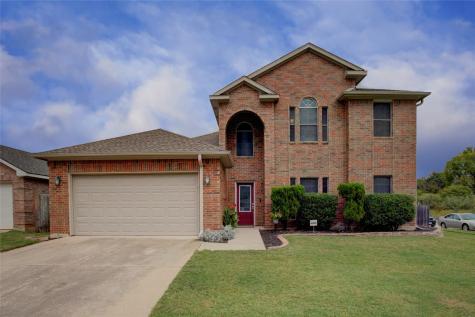 2201 Green Creek Drive Arlington TX 76001