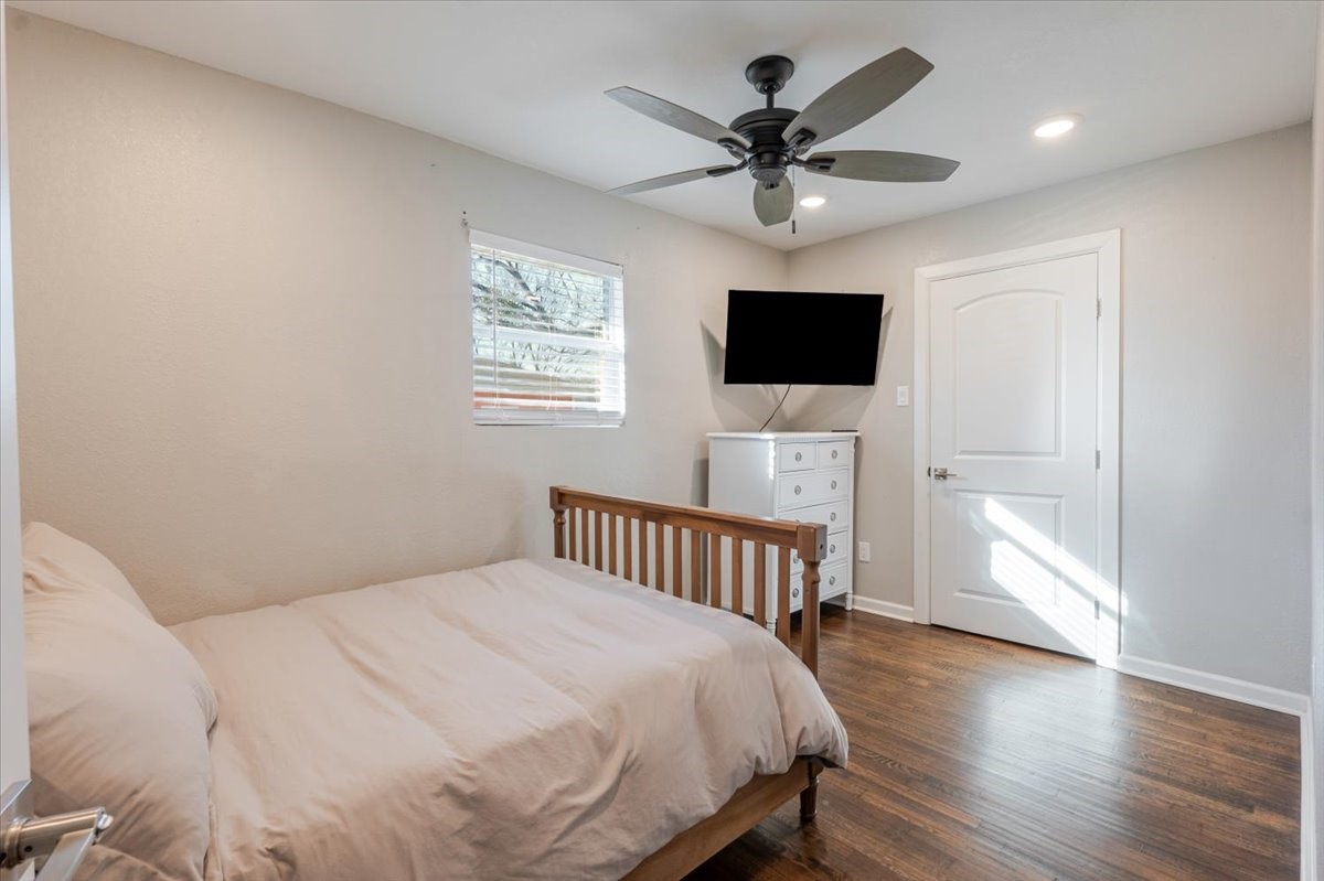 713 SE 16th Street Mineral Wells TX 76067