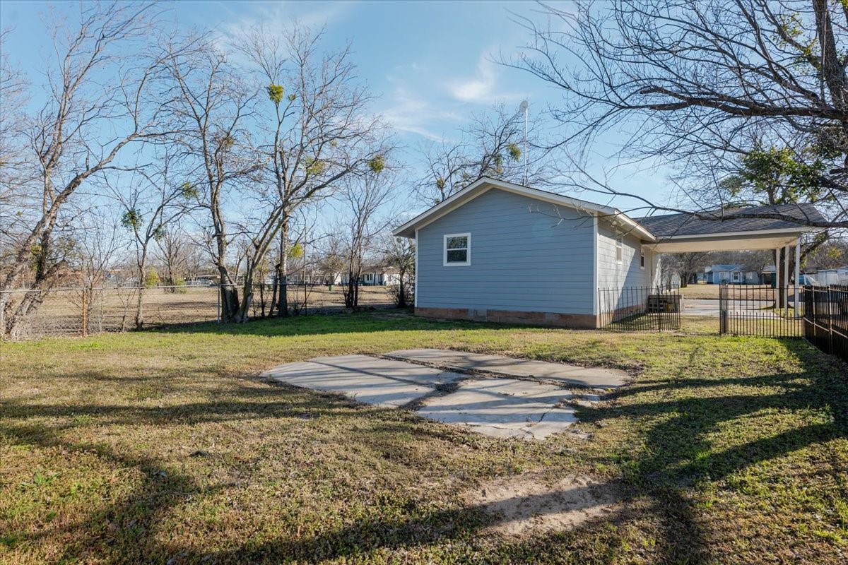 713 SE 16th Street Mineral Wells TX 76067